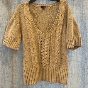 Cream color vest, size: XL